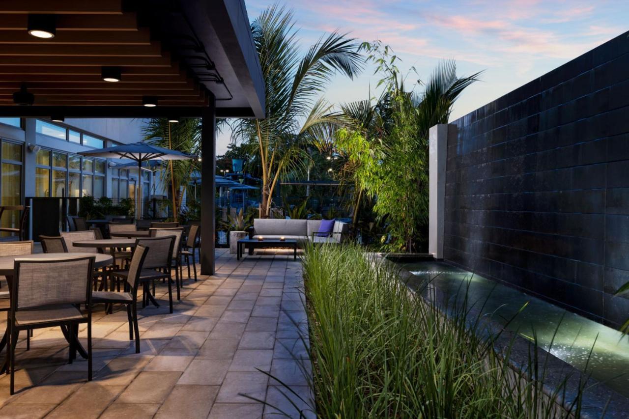Residence Inn By Marriott San Juan Isla Verde Zewnętrze zdjęcie